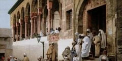هو الذي ينظم الواردات التي ترد إلى بيت مال المسلمين ديوان