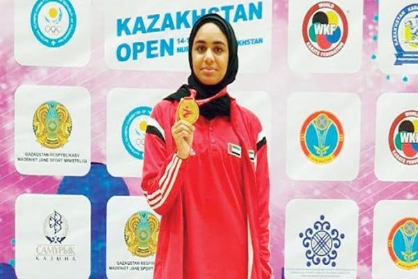 سارة العامري تحرز أول ذهبية للإمارات في الكاراتيه