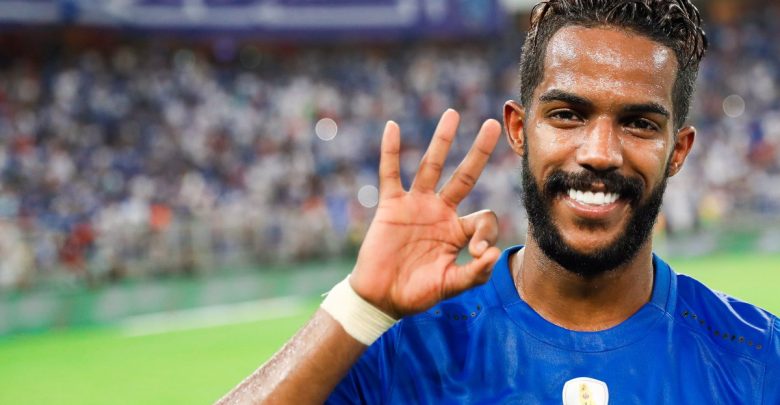 من هو نواف العابد ويكيبيديا