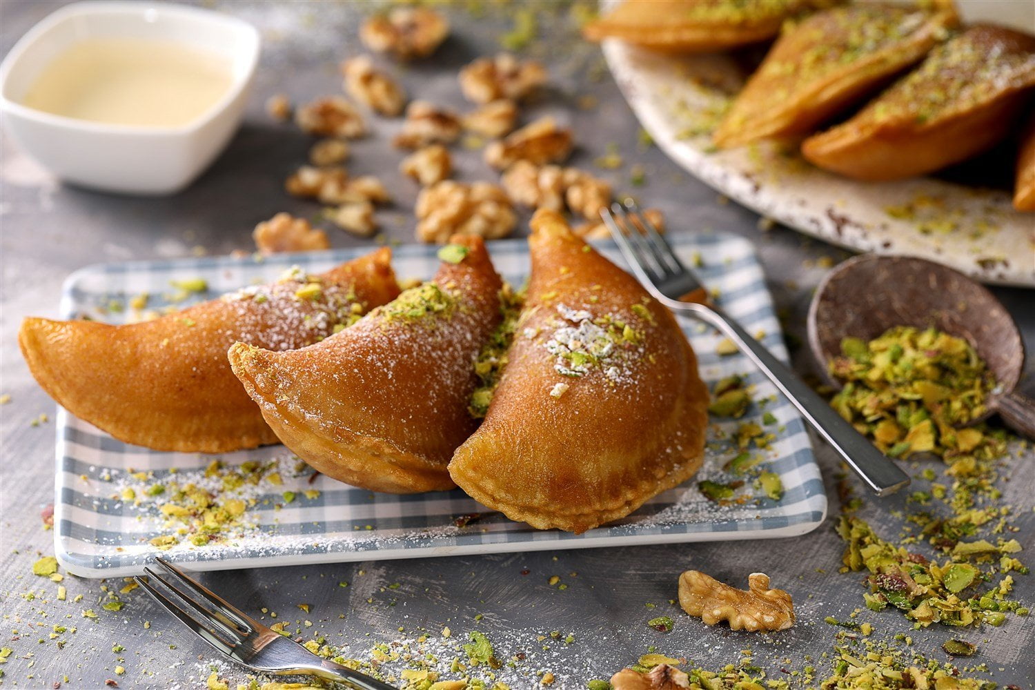 تفسير حلم رؤية القطايف في المنام