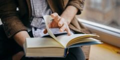 حكم وأقوال عن القراءة وأقوال مأثورة عن قيمة قراءة الكتب