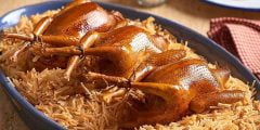 طريقة عمل الحمام المحشي بالأرز