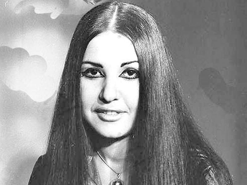 كم عمر أمينة الشراح الإعلامية الكويتية