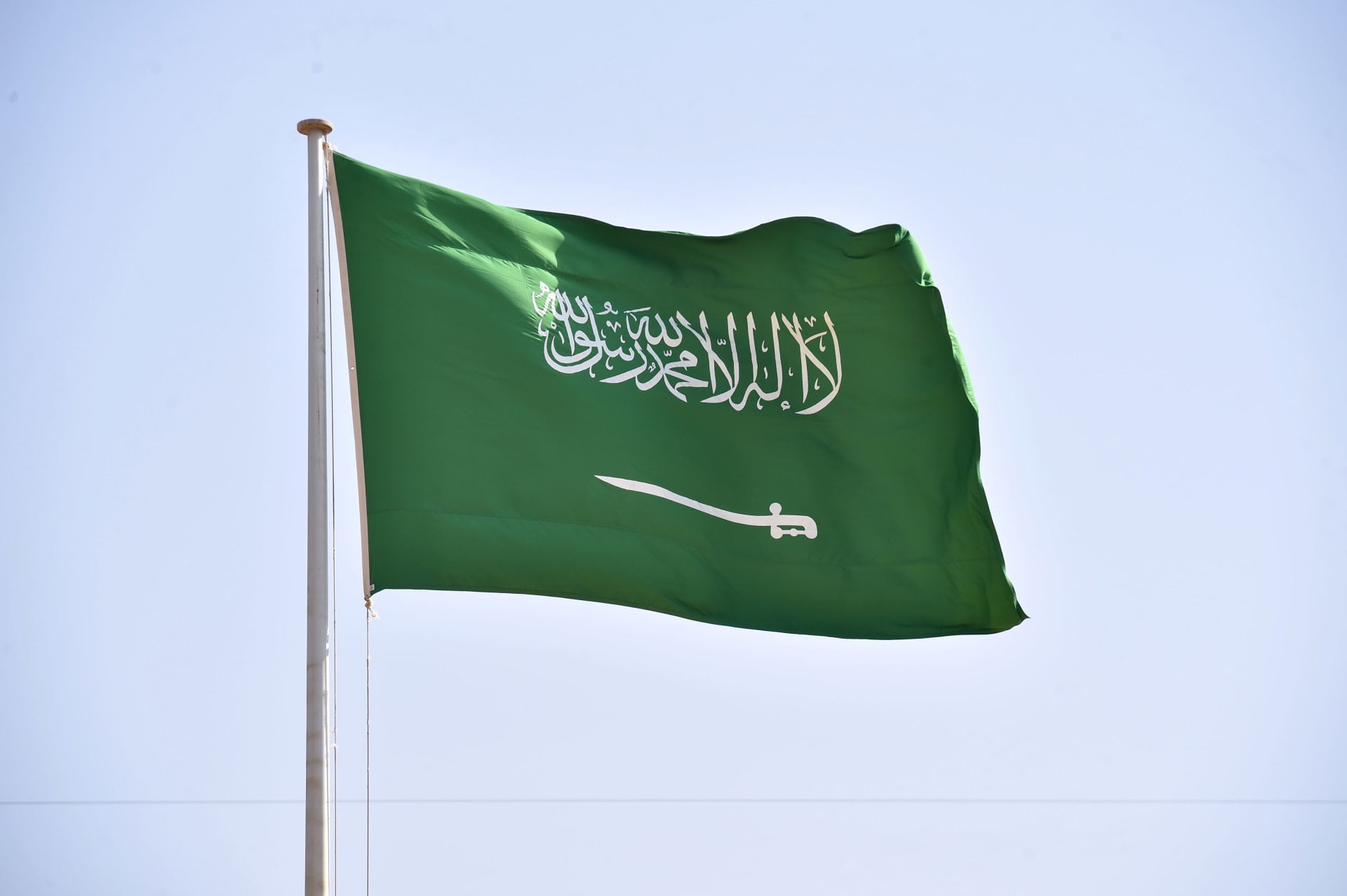 من هو الشيخ حمود الديحاني السعودي
