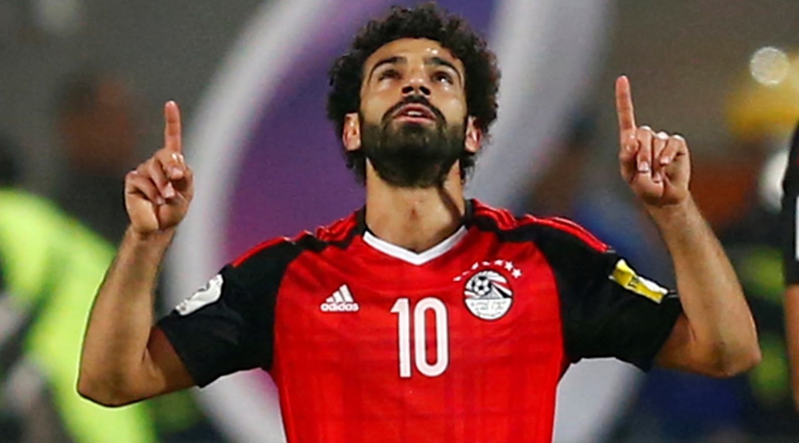 من هو محمد صلاح قائد المنتخب المصري الجديد