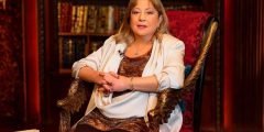 من هي الفنانة سمية الالفي ومن نجلها احمد الفيشاوي