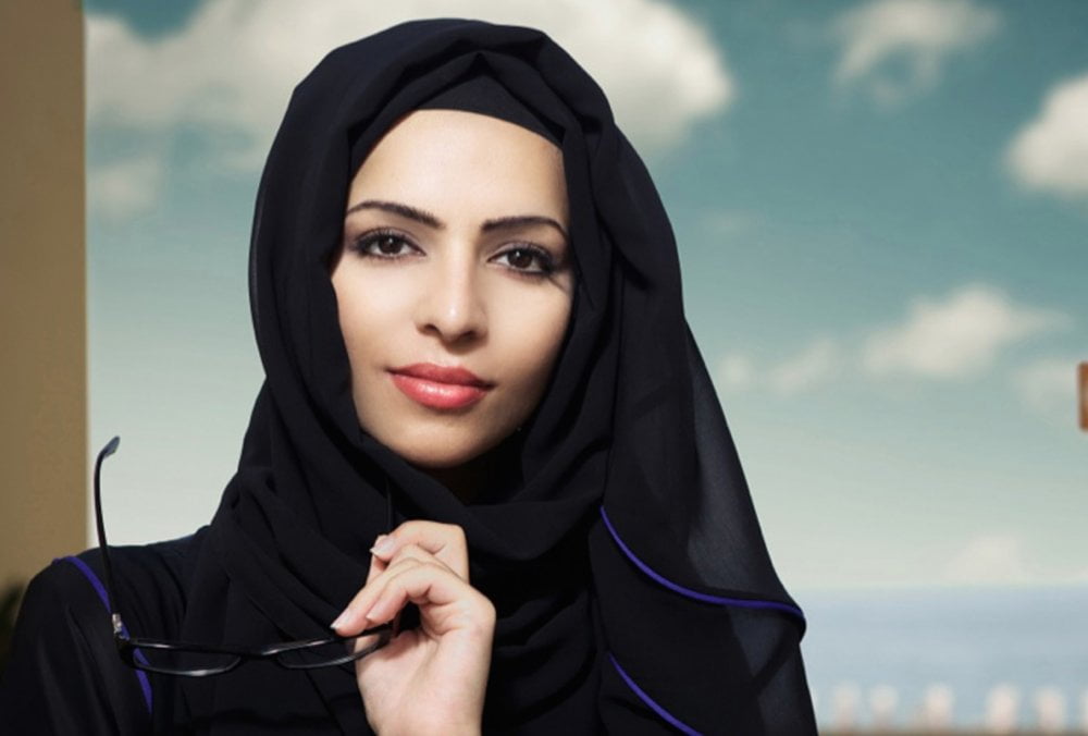 من هي لبنى الخميس
