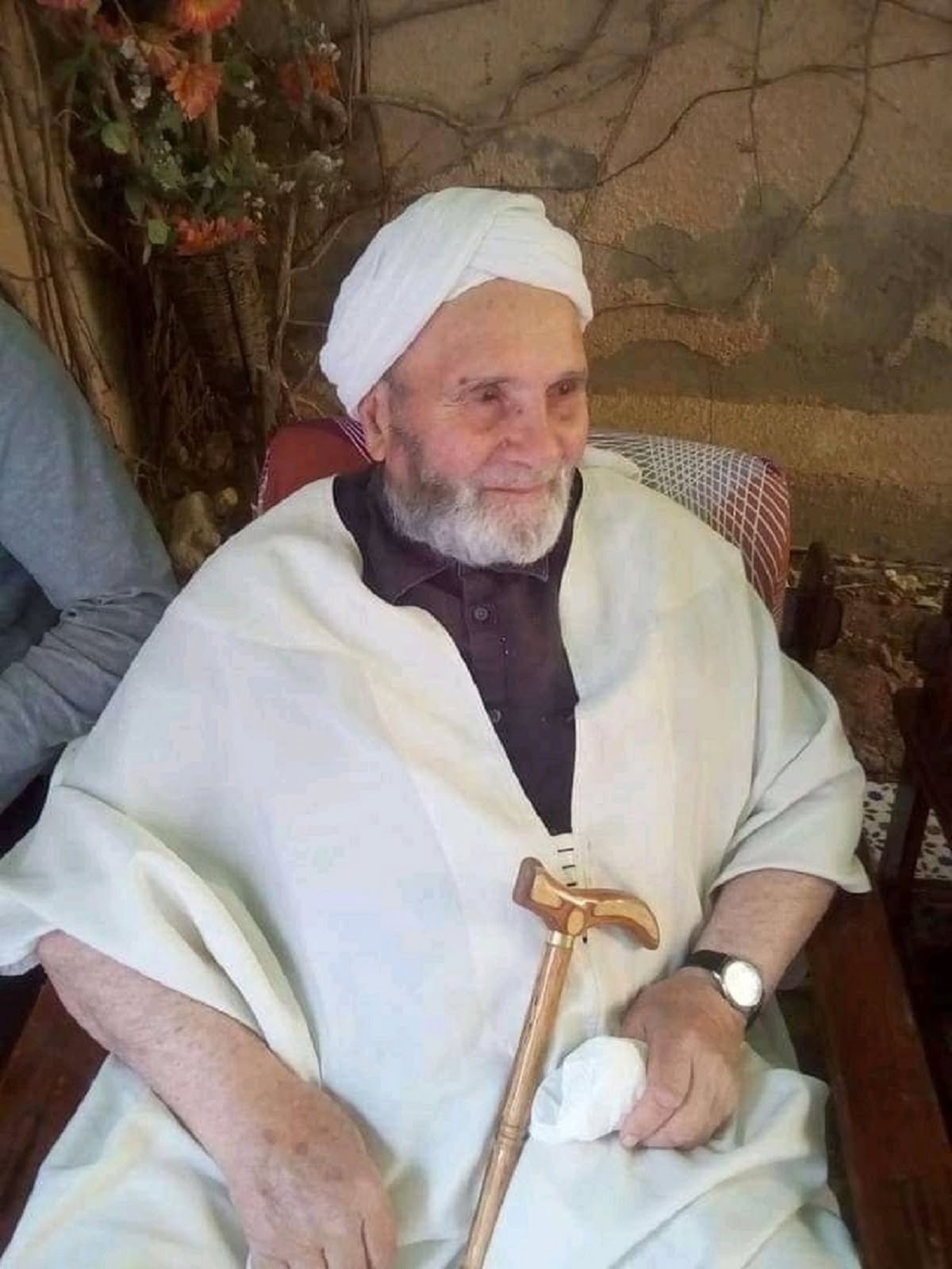 اسباب وفاة الشيخ أحمد بن أسد الكندي أبو الصلت