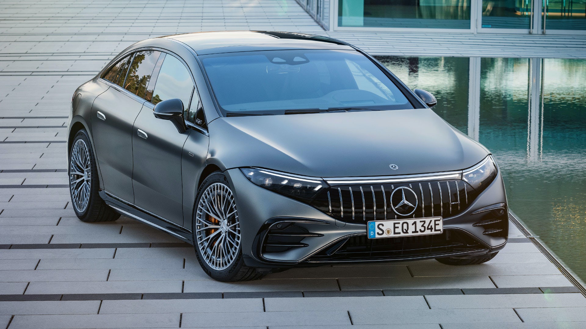 مميزات سيارة مرسيدس AMG EQS الكهربائية وموعد الطرح