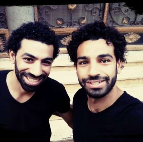 من هو شبيه محمد صلاح في الامارات المثير للجدل