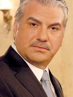 من هو عبدالحكيم قطيفان ويكيبيديا