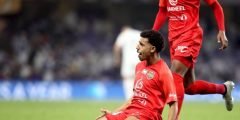 من هو اللاعب حارب عبد الله وكم عمره