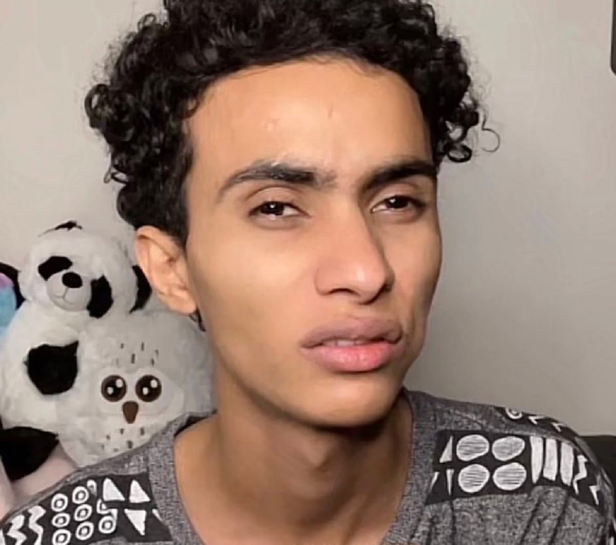 من هو المودل هيما