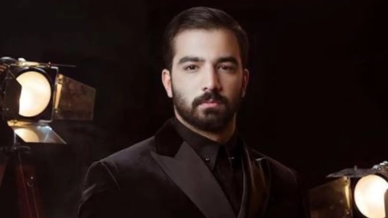 من هو حازم ايهاب ويكيبيديا