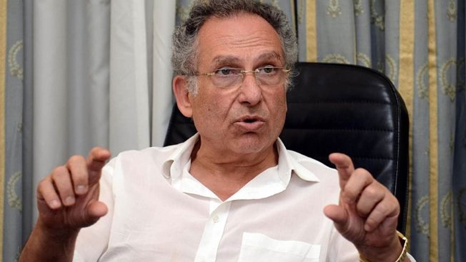 من هو ممدوح حمزة