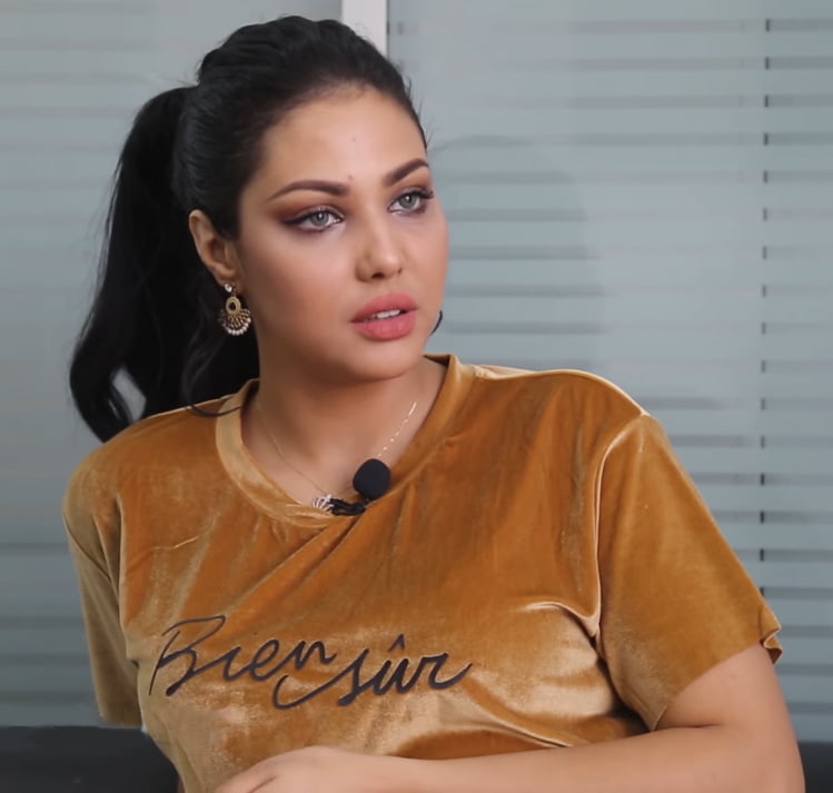 من هي الفنانة ابتسام تسكت ويكيبيديا