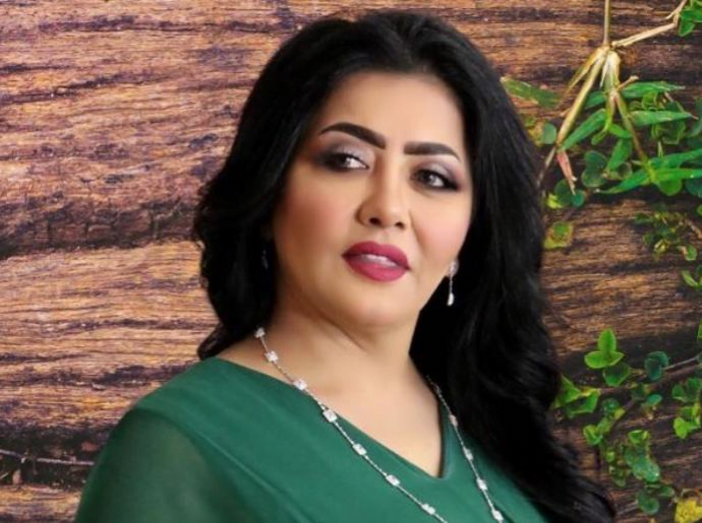 من هي فاطمة الحوسني زوجها عمرها ؟