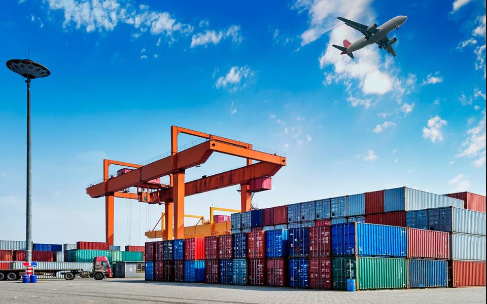 تكلفة الشحن من الصين إلى السعودية 2022