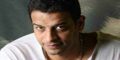 سبب وفاة والدة الفنان أشرف مصيلحي