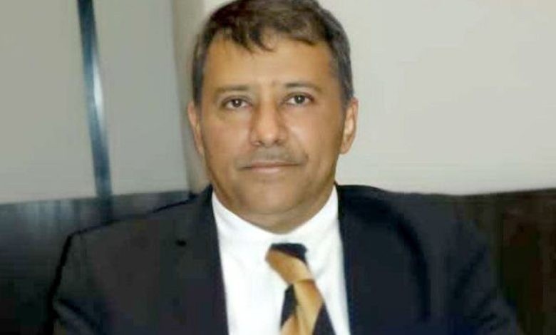 من هو القاضي قاهر مصطفى ويكيبيديا