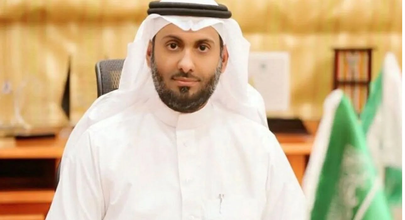 من هو رئيس هيئة الغذاء والدواء الجديد