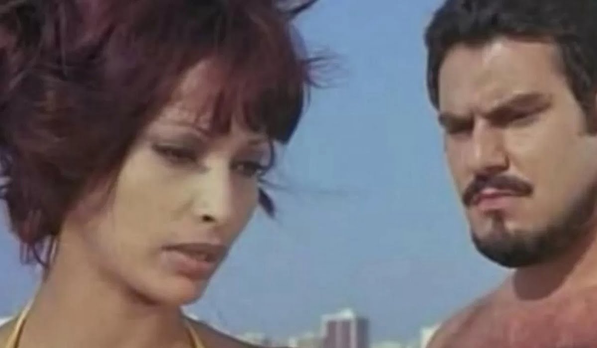 منى إبراهيم ديانتها عمرها زوجها ومعلومات عنها