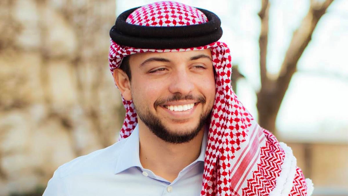 كم عمر ولي العهد الاردني حسين ابن عبدالله