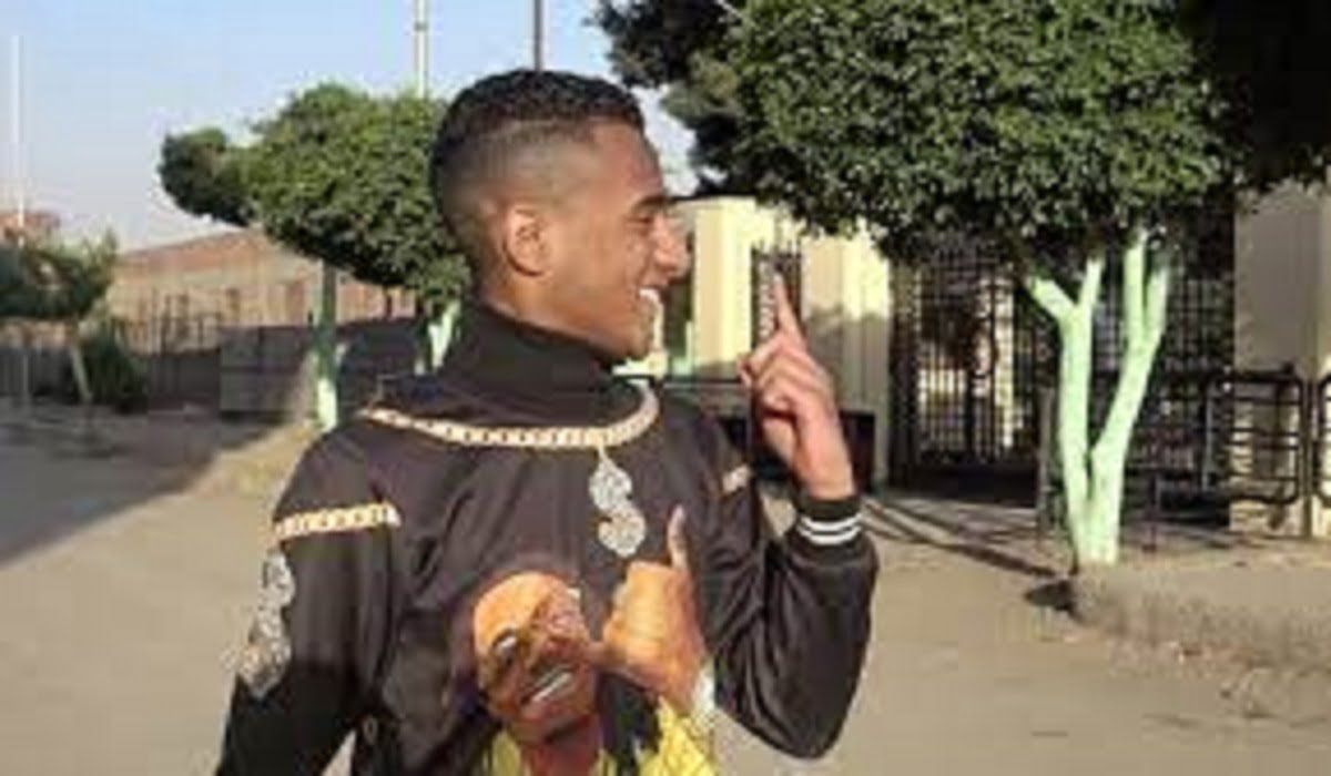 من هو شبيه محمد رمضان