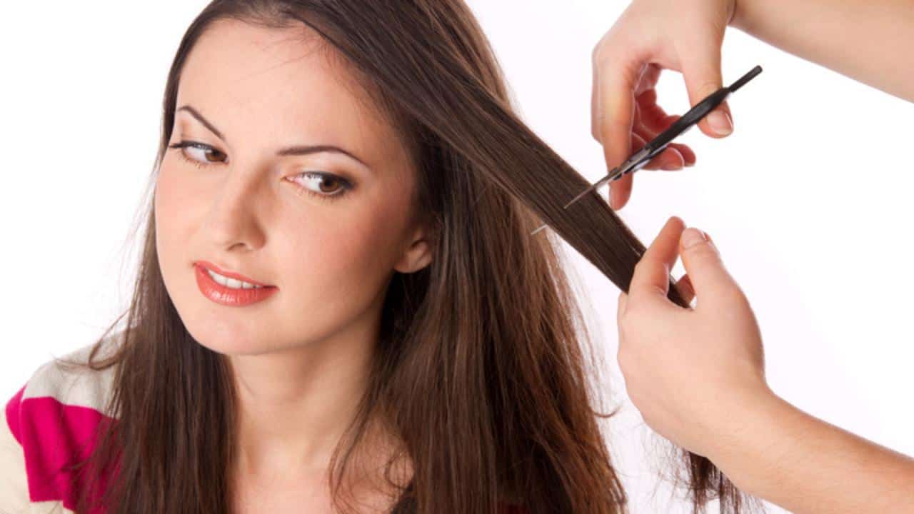 تفسير حلم قص الشعر للمتزوجه ابن سيرين