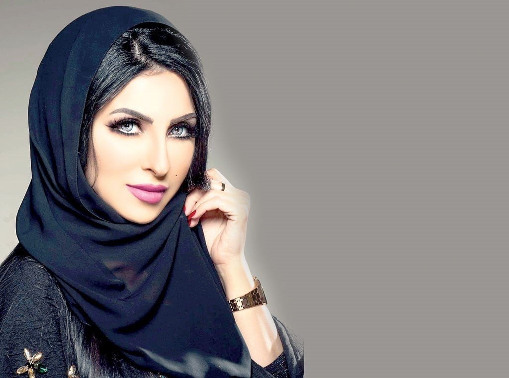من هي بنت اخت زينب العسكري