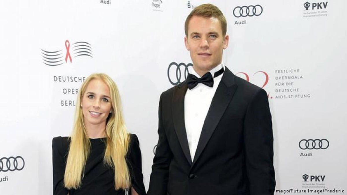 من هي زوجة مانويل نوير ويكيبيديا