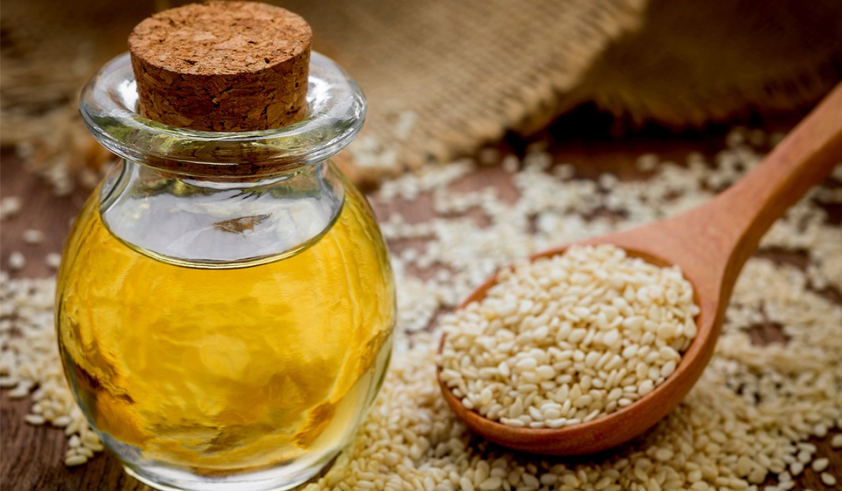 فوائد تدليك الجسم بزيت السمسم 2 فوائد تدليك الجسم بزيت السمسم