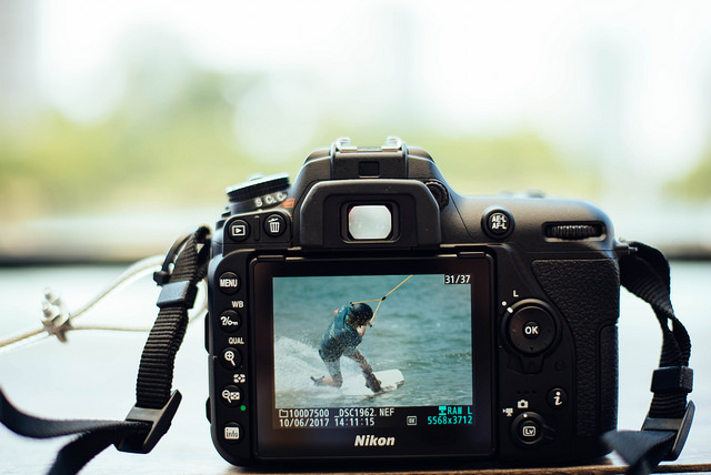 تفسير حلم شخص يلتقط لي الصور في المنام